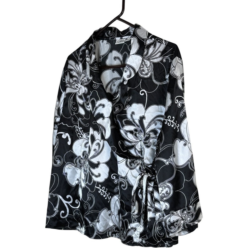 Cato Woman Black White Floral Print Wrap Style Blouse Shirt Top Plus Size 26 28W - Picture 4 of 13